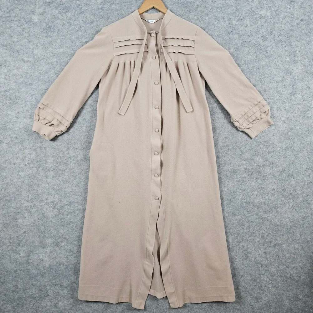 Rutledge Vintage Beige Button Front Lounge Robe Long Sleeve Pleated Size M FLAWS